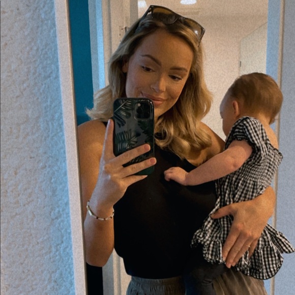 Meet Me - Picture 7 of 7